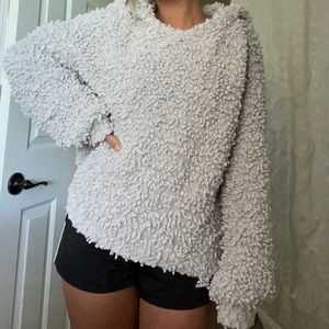 Puffy preppy grey hoodie